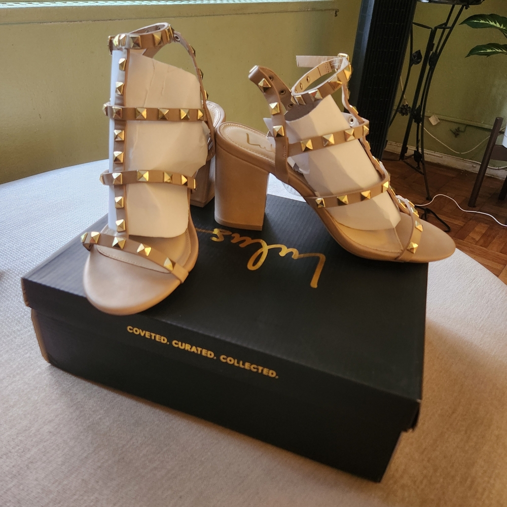 Lulu's Tan Studded Heels